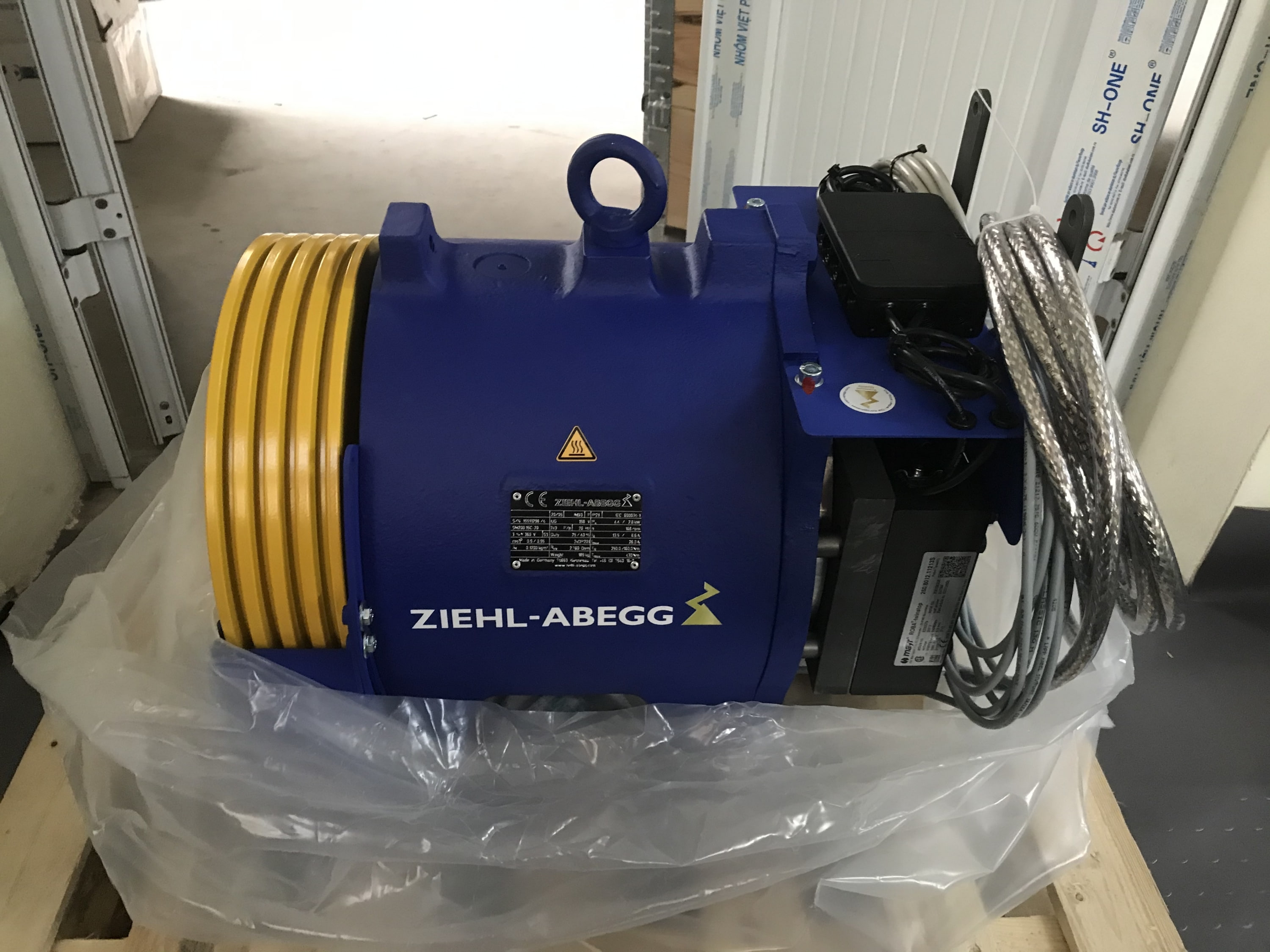 Động Cơ Thang Máy Ziehl-Abegg Đức